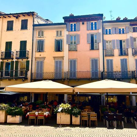 D-Place Apartment Piazza Duomo 크레마 외부 사진