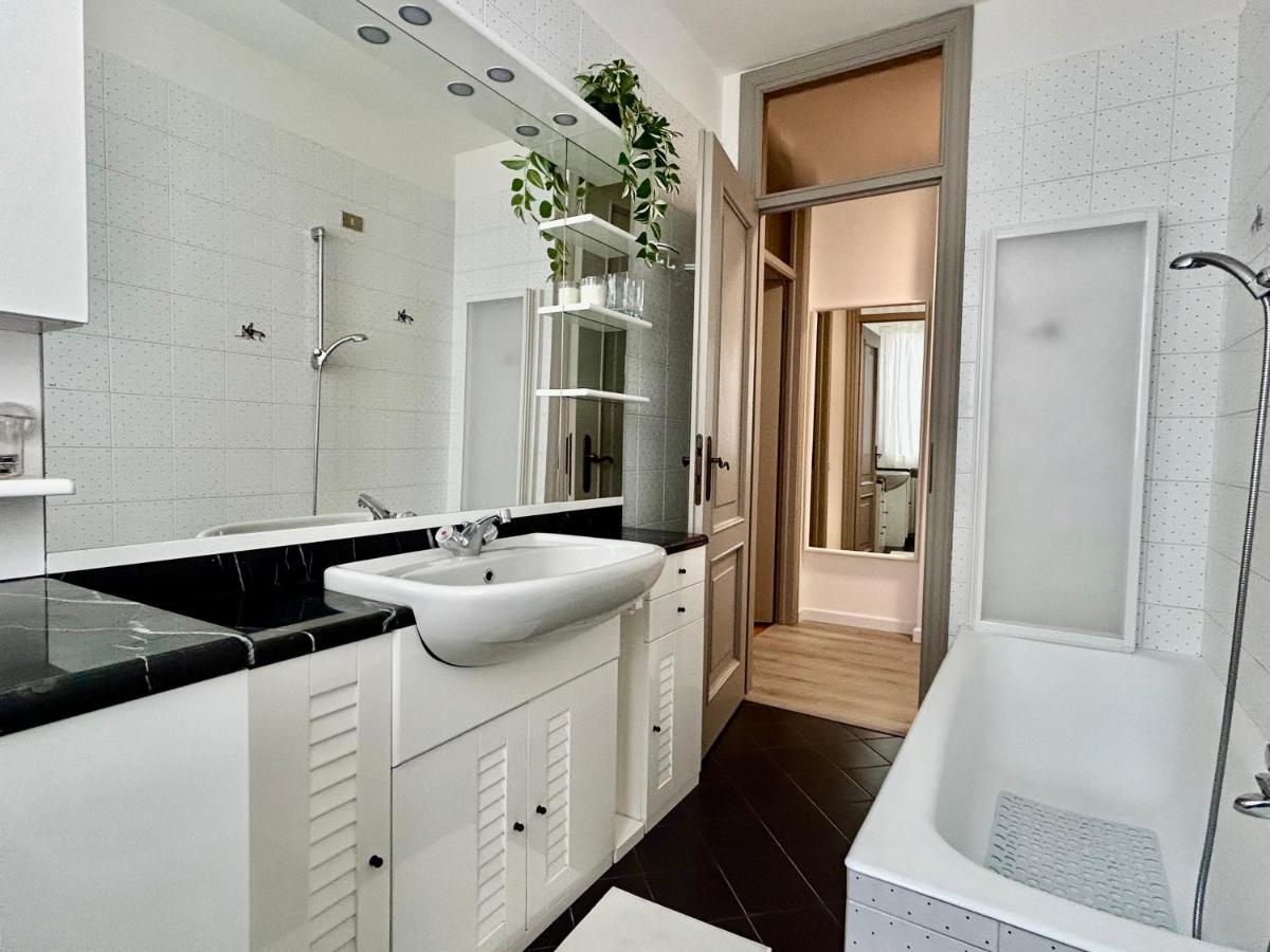 D-Place Apartment Piazza Duomo 크레마 외부 사진