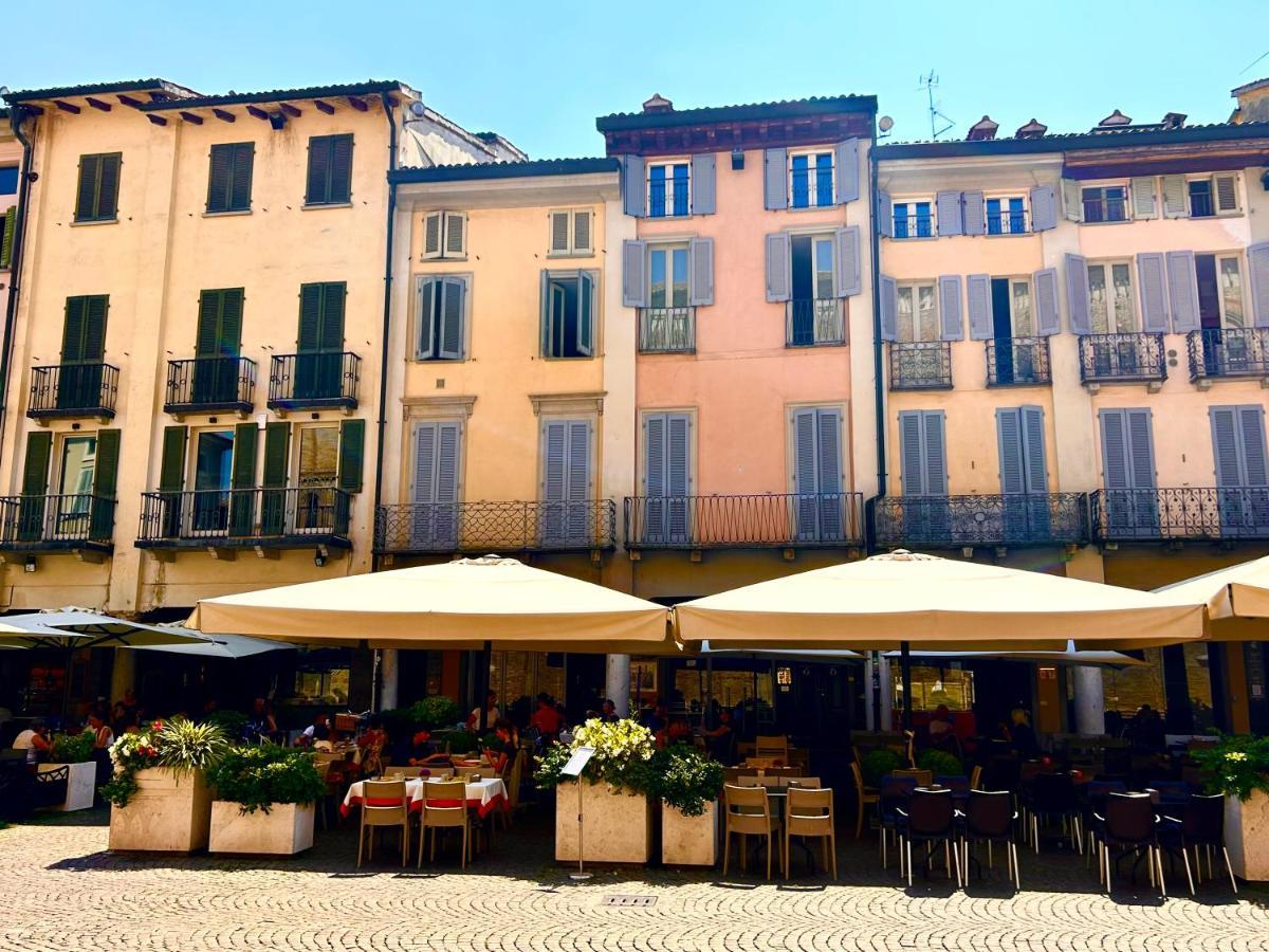 D-Place Apartment Piazza Duomo 크레마 외부 사진